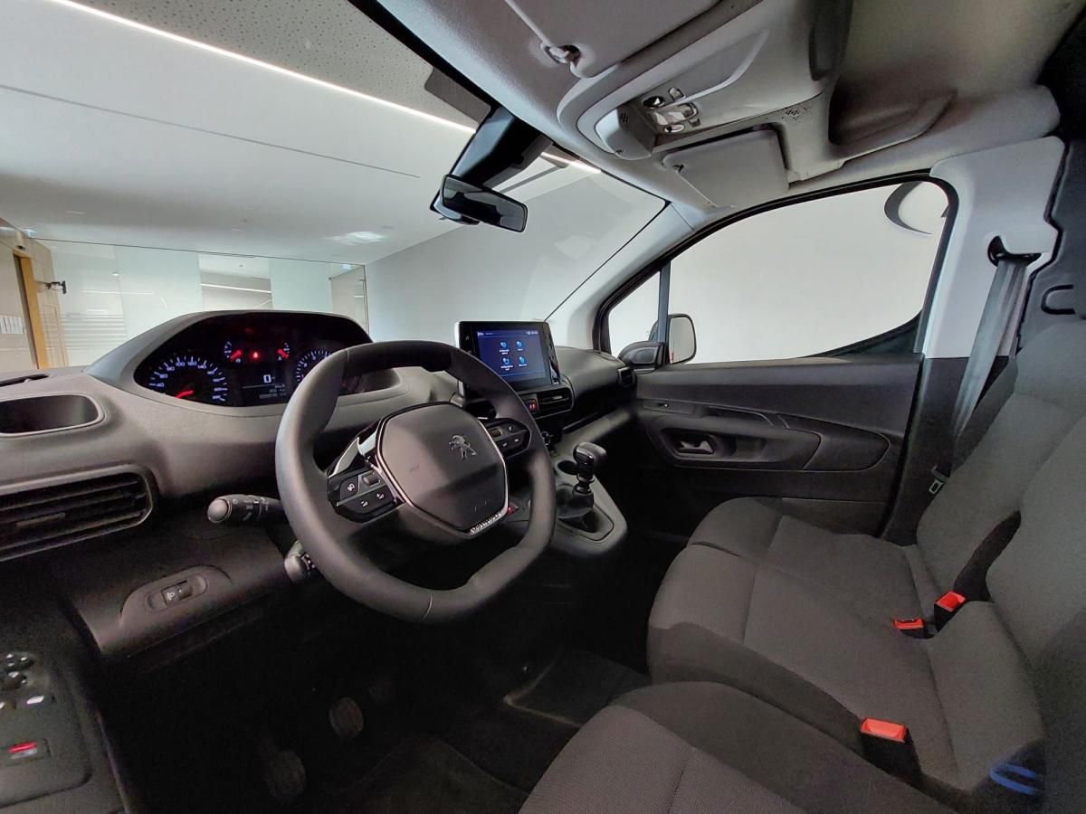 peugeot-partner-2023-diesel-1499cc