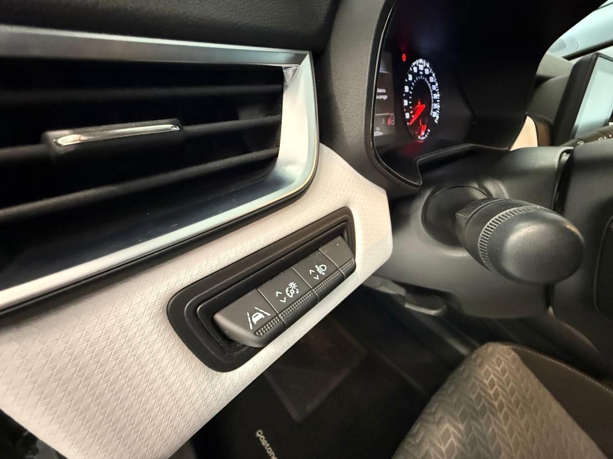 renault-clio-2023-gpl-999cc