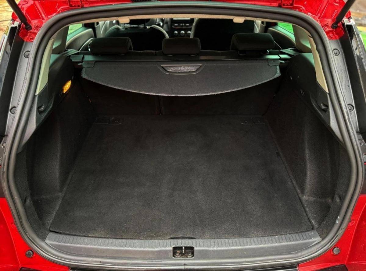 renault-clio-sport-tourer-2015-diesel-1461cc