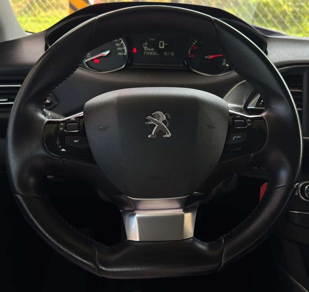 peugeot-308-2015-diesel-1560cc