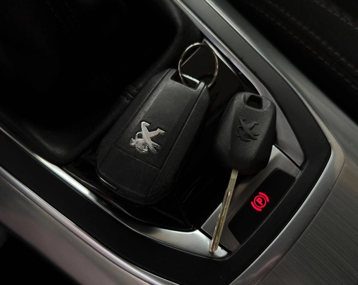 peugeot-308-2015-diesel-1560cc