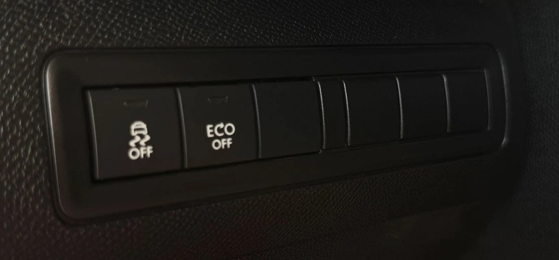 peugeot-308-2015-diesel-1560cc