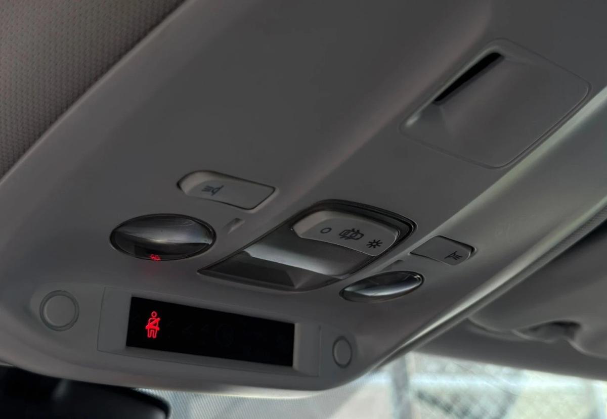 peugeot-308-2015-diesel-1560cc
