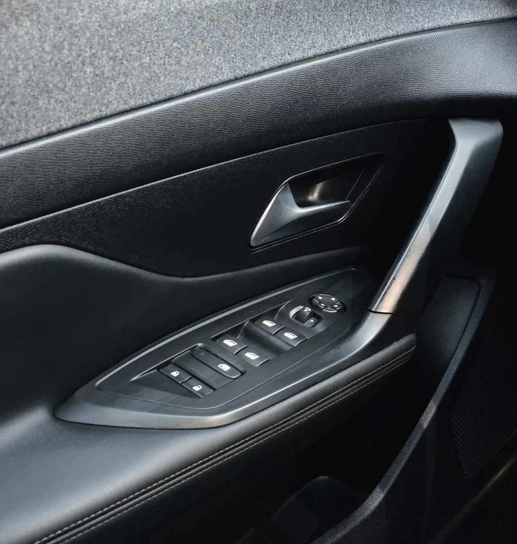 peugeot-308-sw-2022-diesel-1499cc