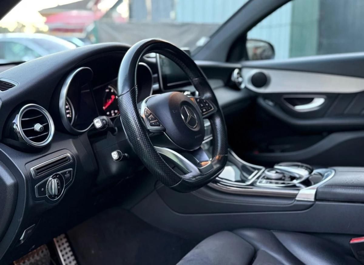 mercedes-benz-glc-2016-diesel-2143cc