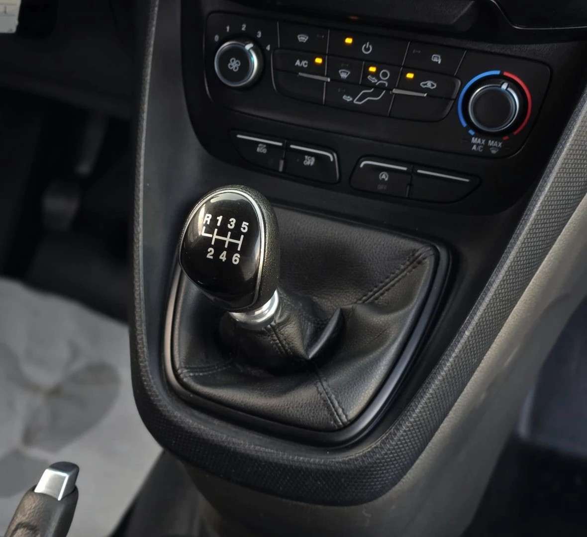 ford-transit-connect-2021-diesel-1499cc