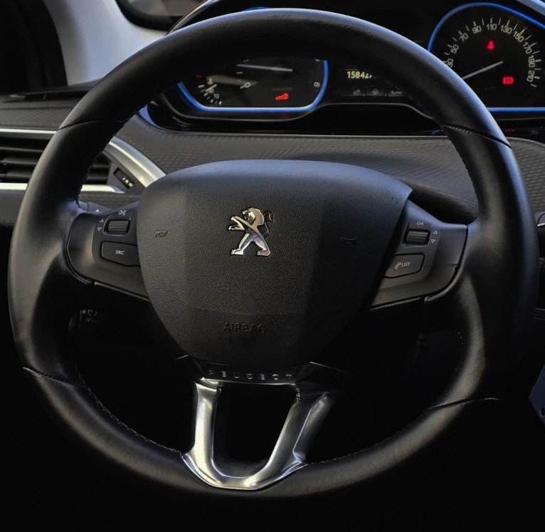 peugeot-2008-2017-diesel-1560cc