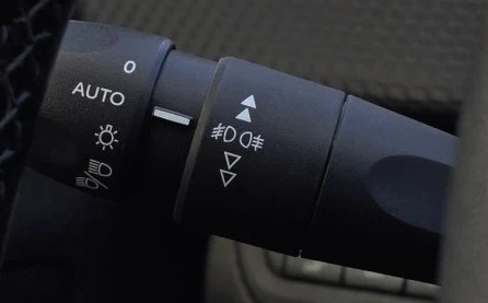 peugeot-2008-2017-diesel-1560cc