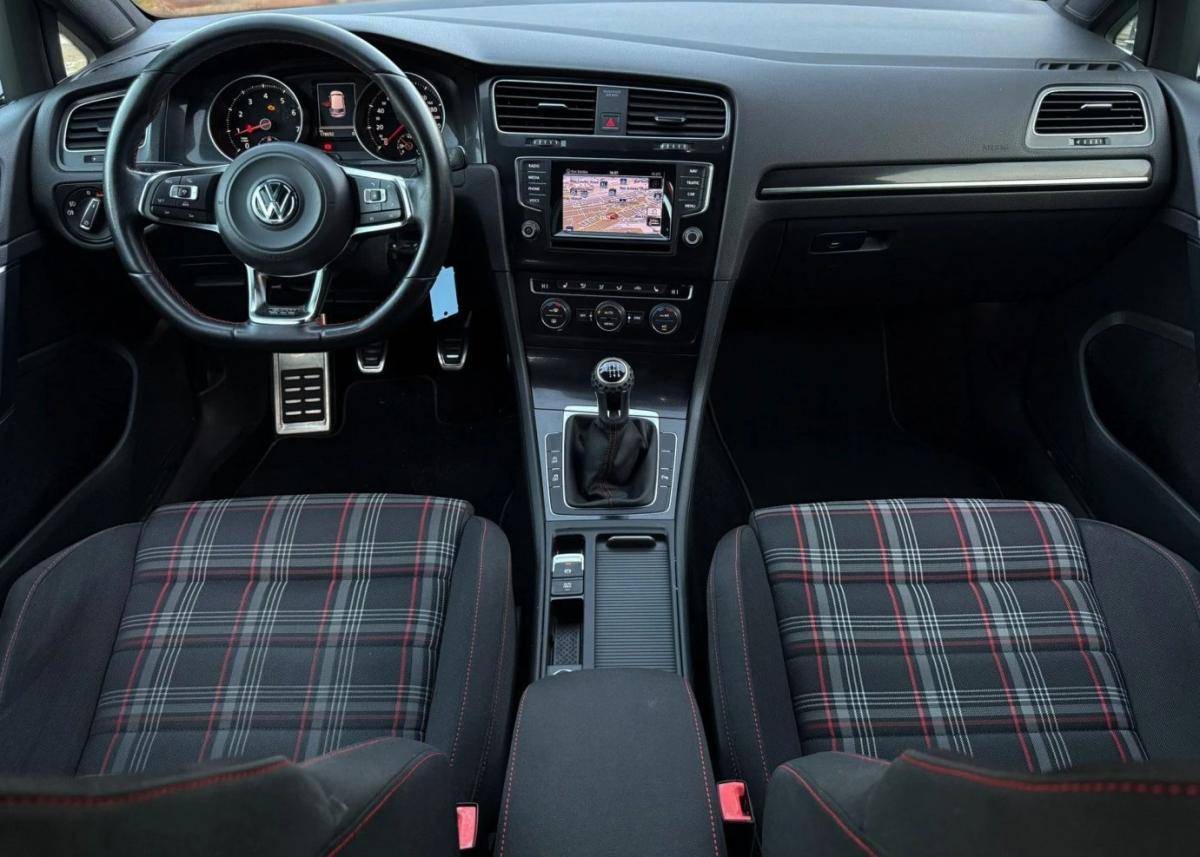 volkswagen-golf-2015-gasolina-1984cc