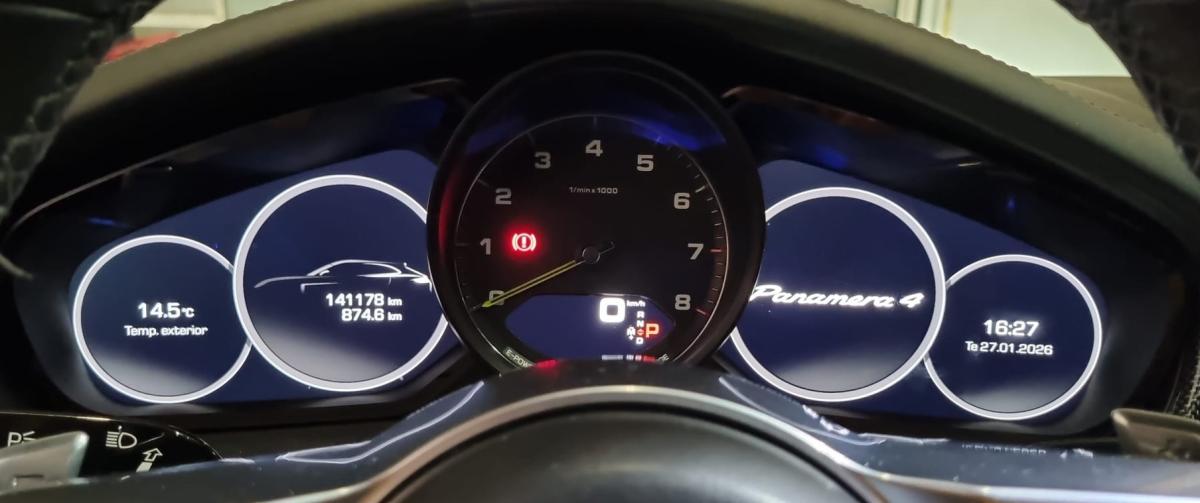 porsche-panamera-2018-hibrido-a-gasolina-2894cc
