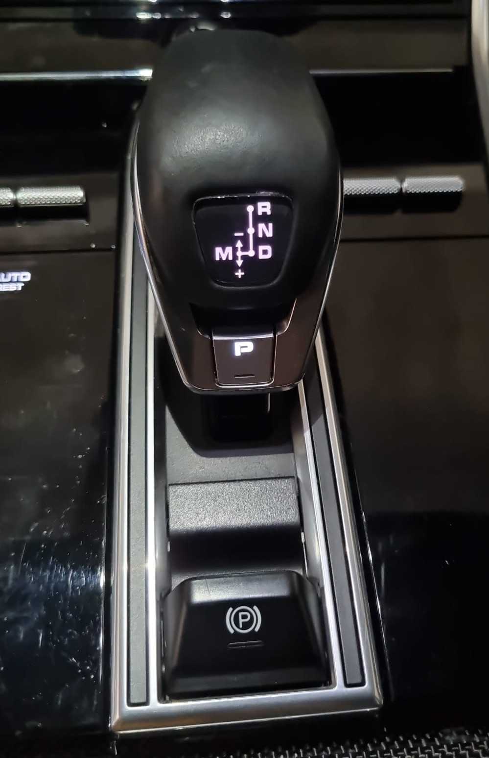porsche-panamera-2018-hibrido-a-gasolina-2894cc
