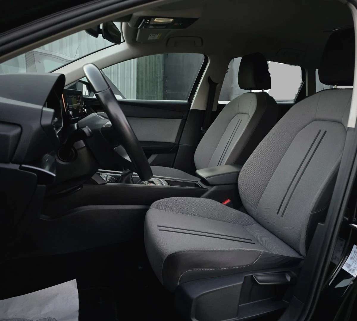 seat-leon-2023-diesel-1968cc