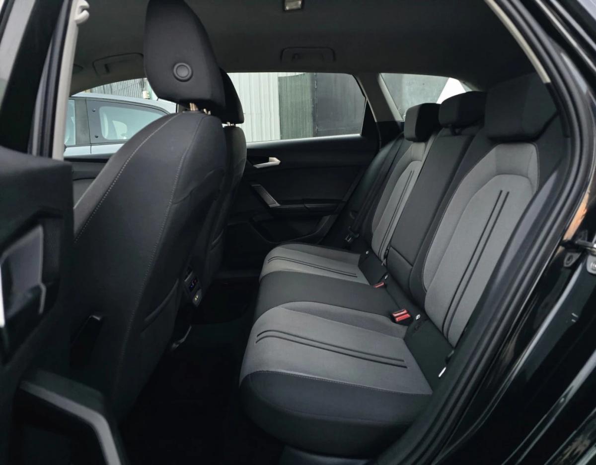 seat-leon-2023-diesel-1968cc