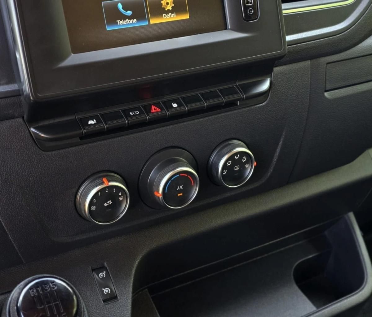 renault-master-2022-diesel-2299cc