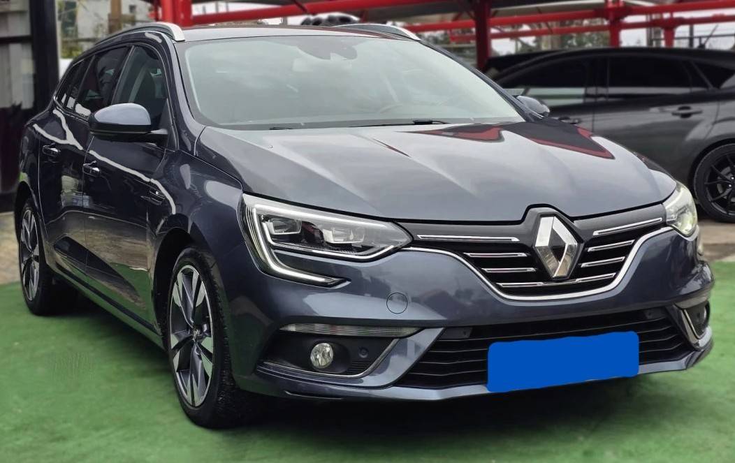 renault-megane-sport-tourer-2018-diesel-1461cc