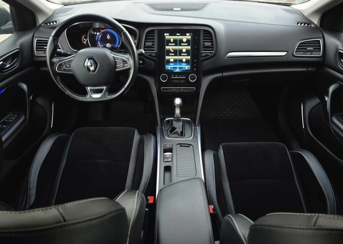 renault-megane-sport-tourer-2018-diesel-1461cc