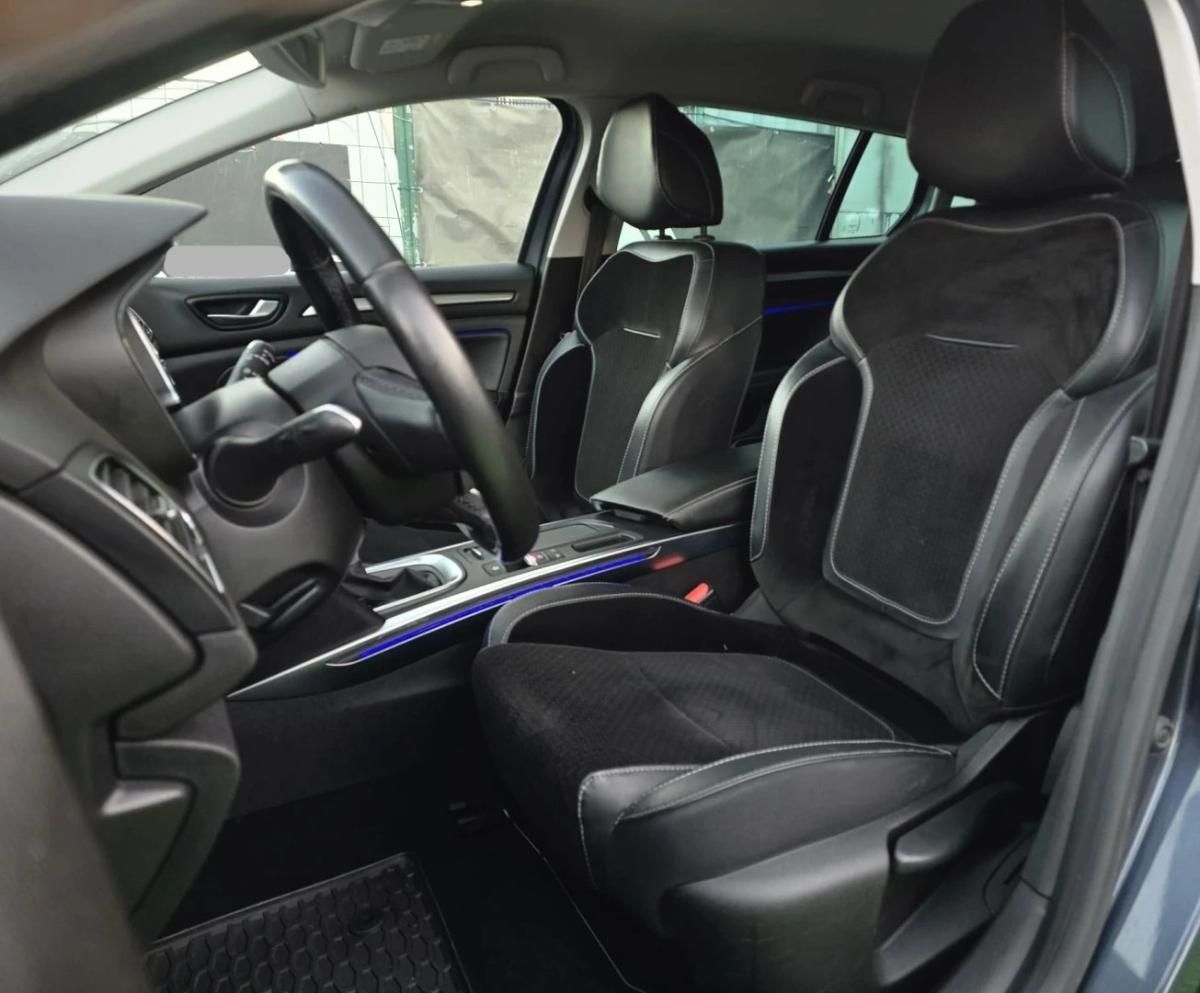 renault-megane-sport-tourer-2018-diesel-1461cc