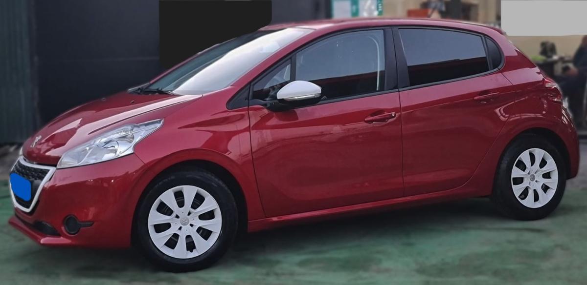 peugeot-208-2015-gasolina-999cc