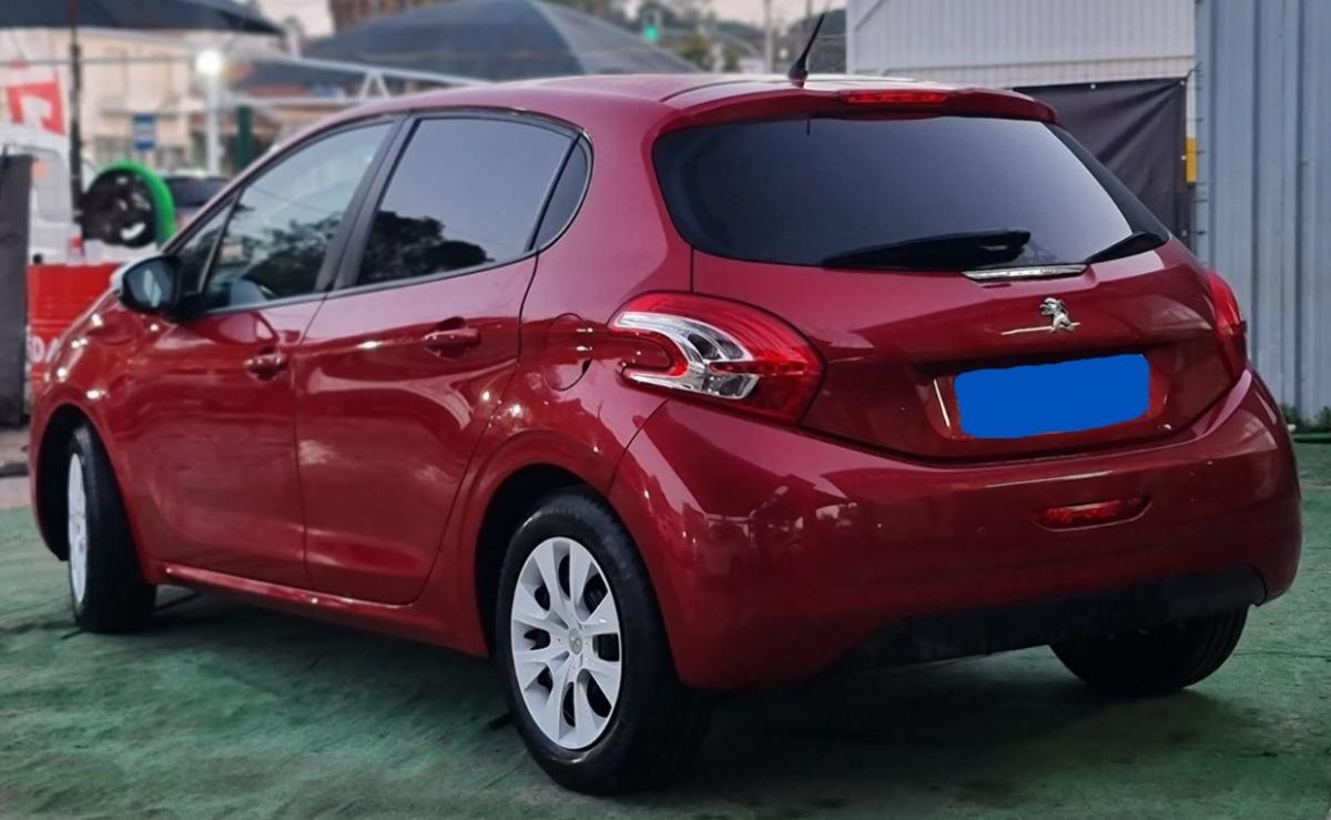 peugeot-208-2015-gasolina-999cc
