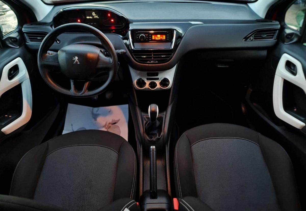 peugeot-208-2015-gasolina-999cc