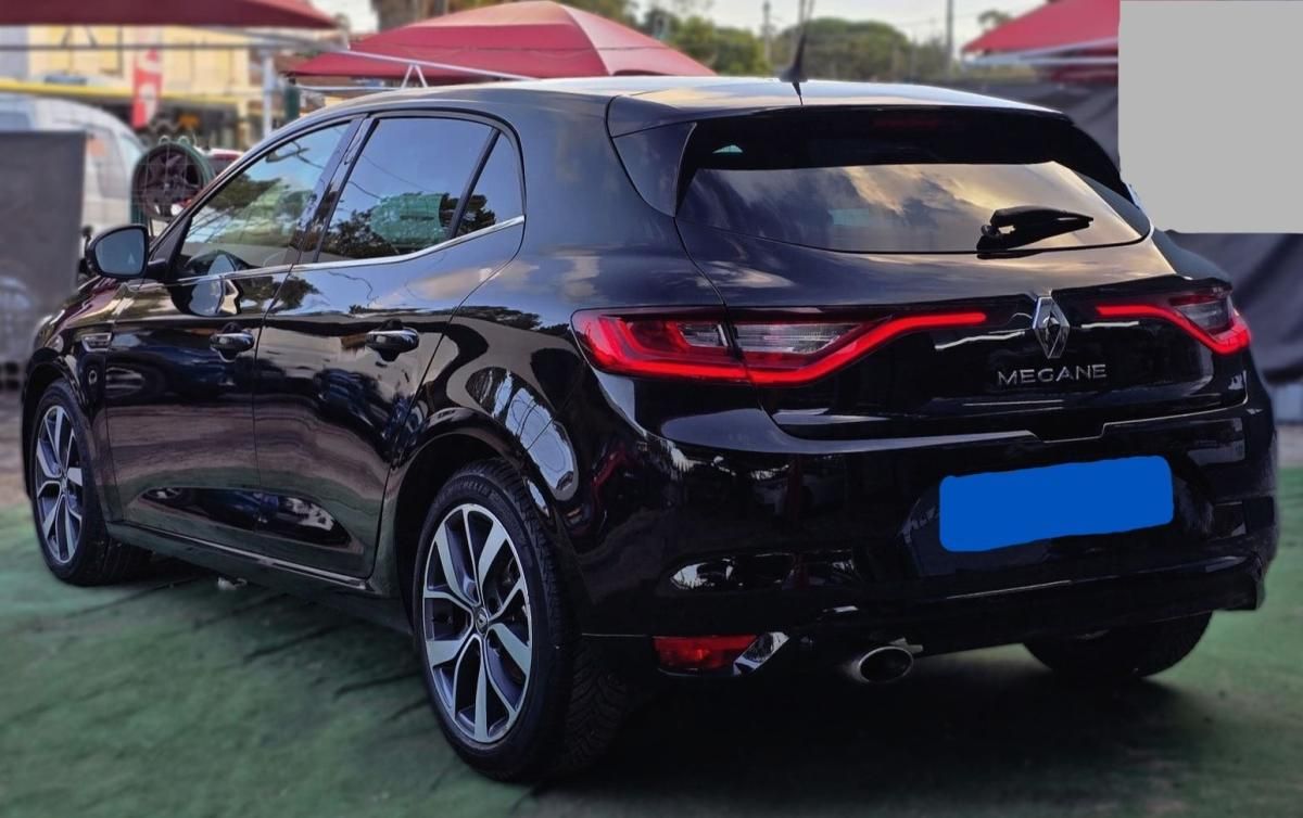 renault-megane-2017-diesel-1598cc