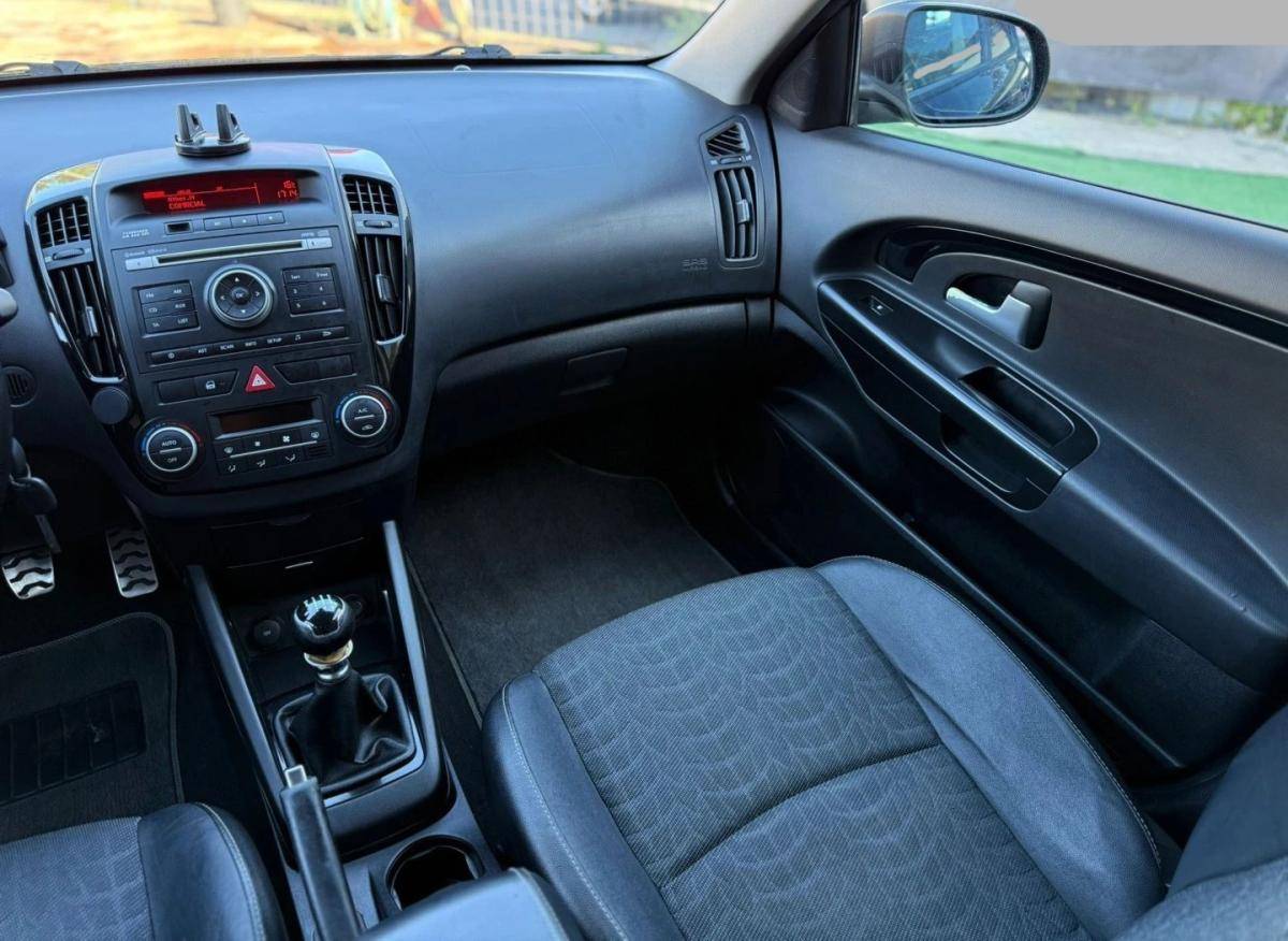kia-ceed-2011-diesel-1582cc
