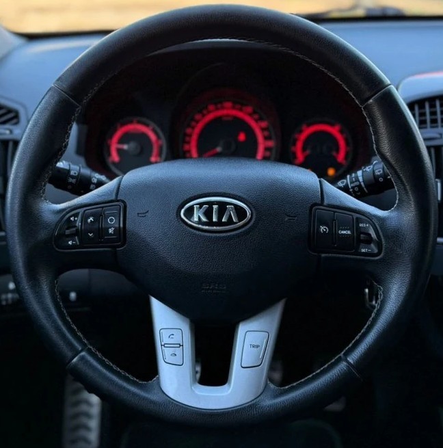 kia-ceed-2011-diesel-1582cc