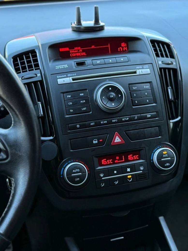 kia-ceed-2011-diesel-1582cc