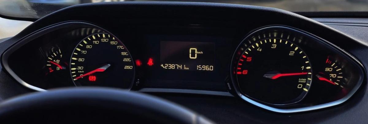 peugeot-308-2015-diesel-1560cc