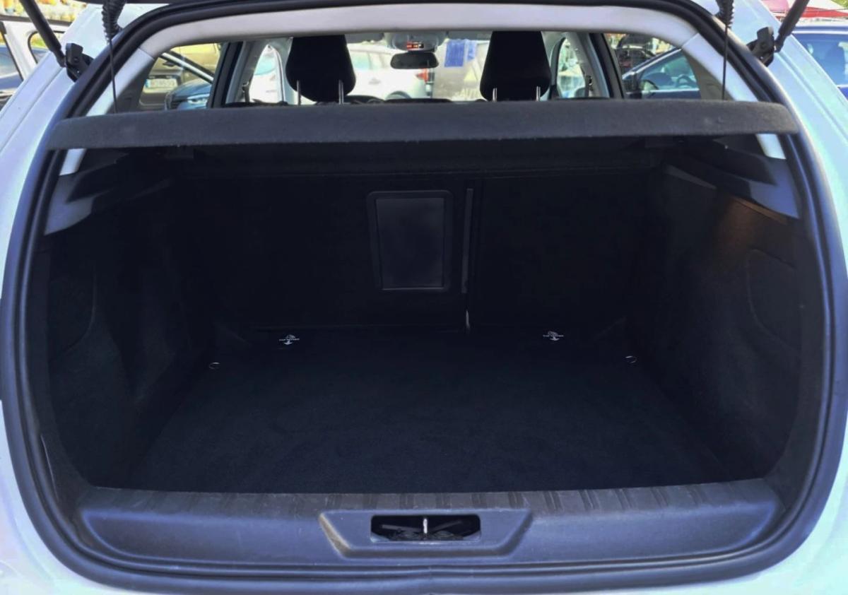 peugeot-308-2015-diesel-1560cc