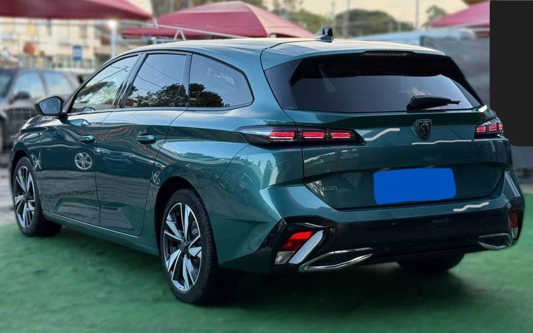 peugeot-308-sw-2023-diesel-1499cc