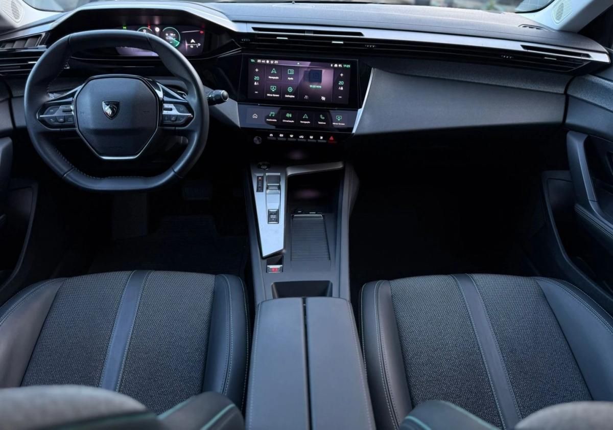 peugeot-308-sw-2023-diesel-1499cc
