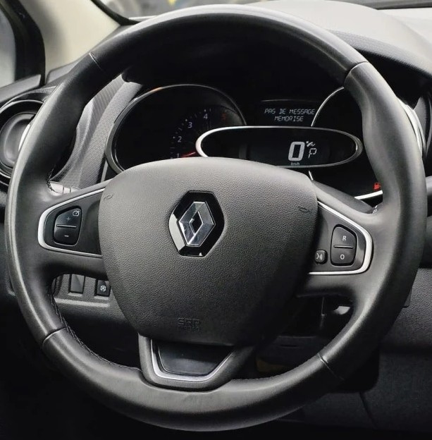 renault-clio-sport-tourer-2017-diesel-1461cc