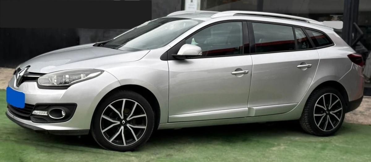 renault-megane-sport-tourer-2015-diesel-1461cc