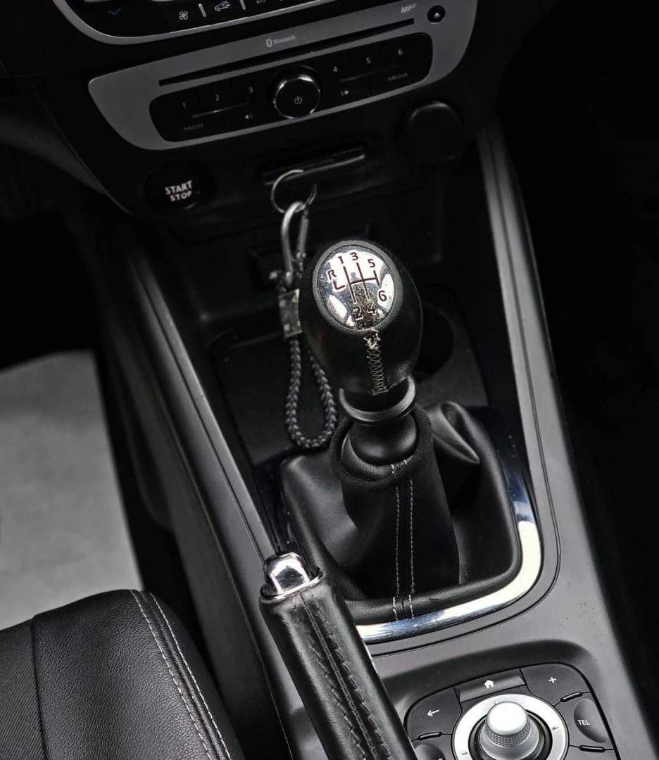 renault-megane-sport-tourer-2015-diesel-1461cc