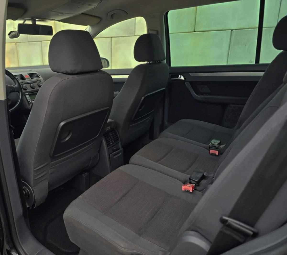 volkswagen-touran-2006-diesel-1896cc