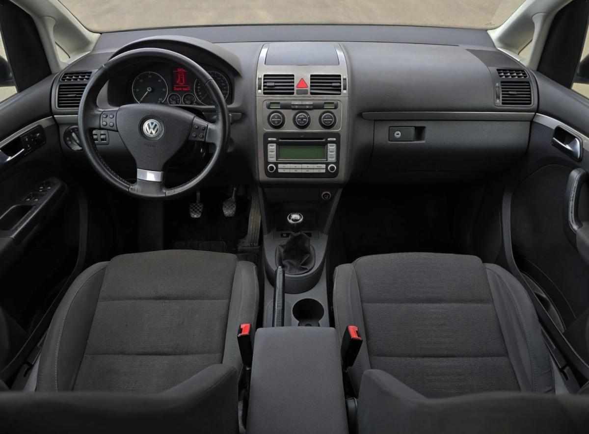 volkswagen-touran-2006-diesel-1896cc