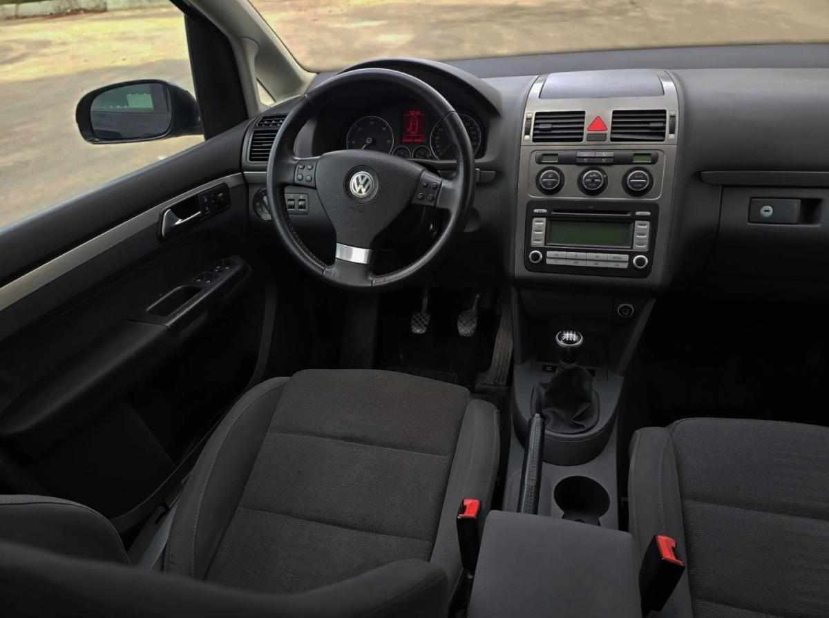 volkswagen-touran-2006-diesel-1896cc