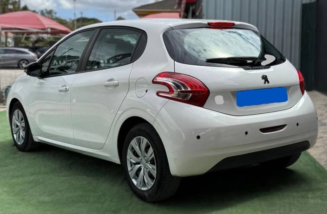 peugeot-208-2014-diesel-1398cc
