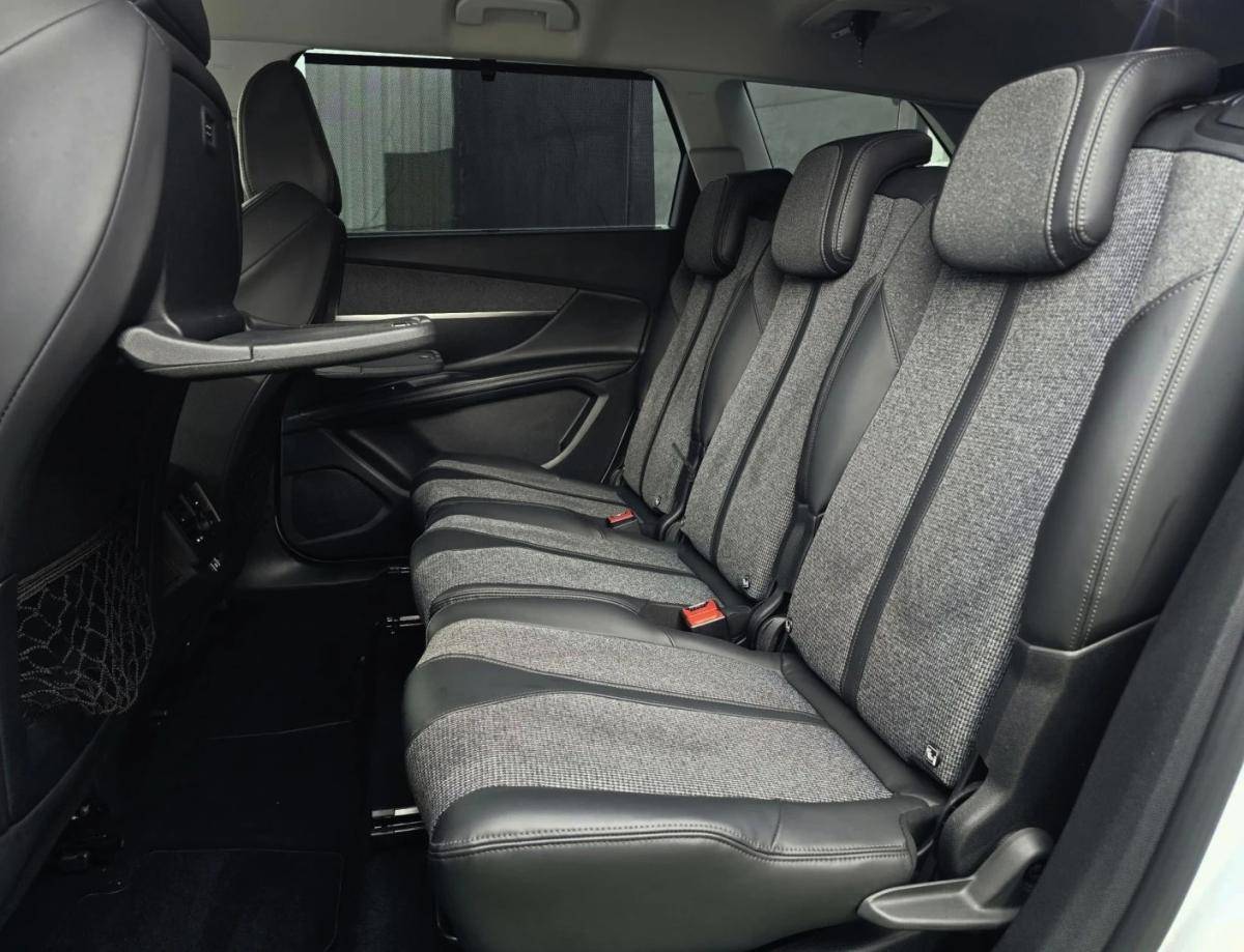 peugeot-5008-2017-diesel-1997cc
