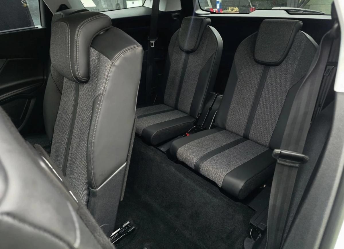 peugeot-5008-2017-diesel-1997cc