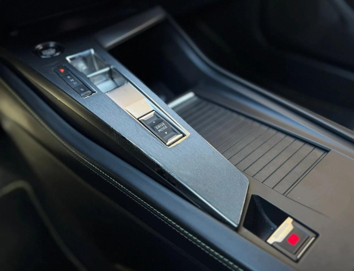peugeot-308-2022-hibrido-a-gasolina-1598cc