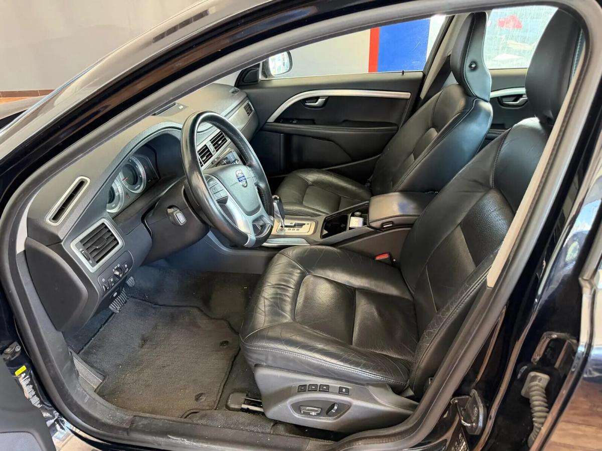 volvo-s80-2009-diesel-2400cc
