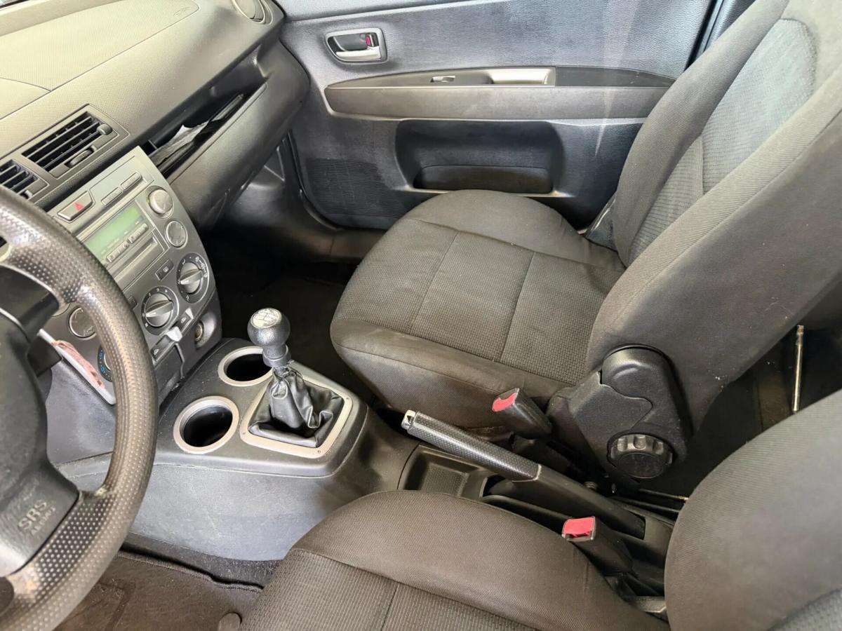 mazda-2-2006-gasolina-1242cc
