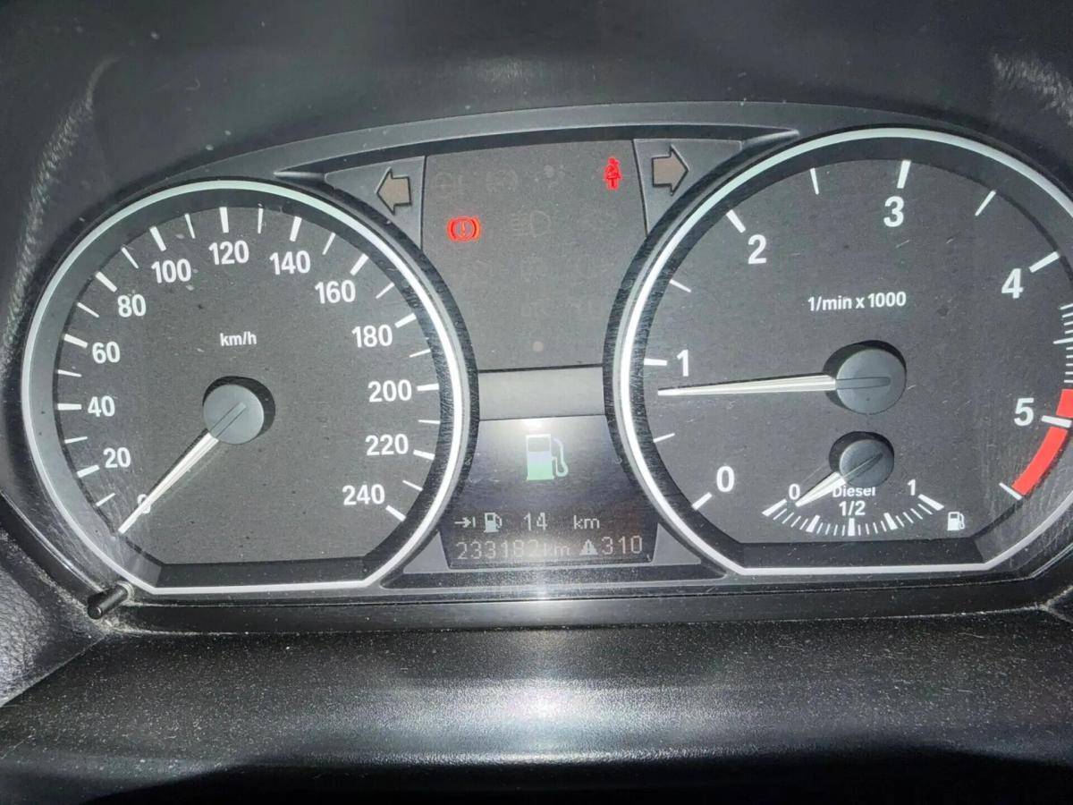 bmw-serie-1-118d-2007-diesel-1995cc