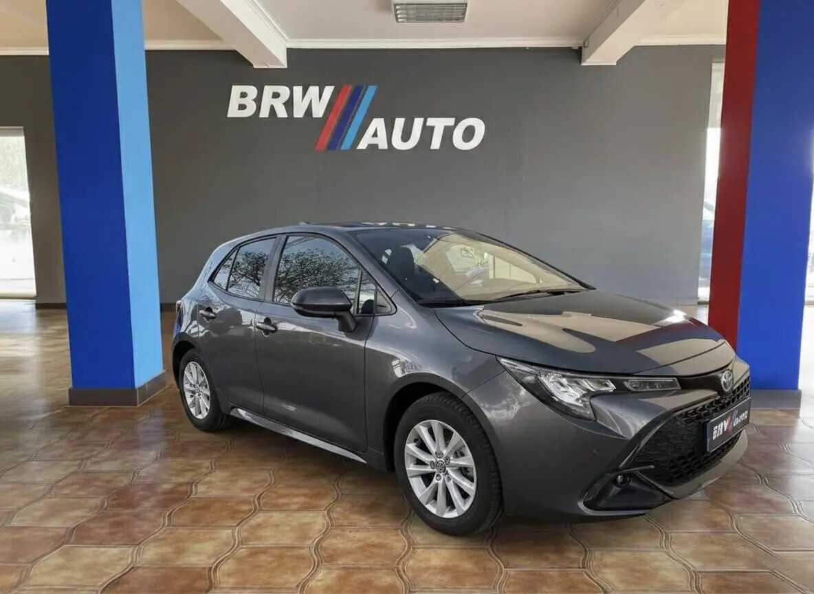 toyota-corolla-2024-hibrido-a-gasolina-1798cc