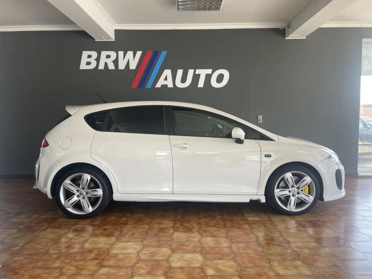 seat-leon-2012-diesel-1598cc
