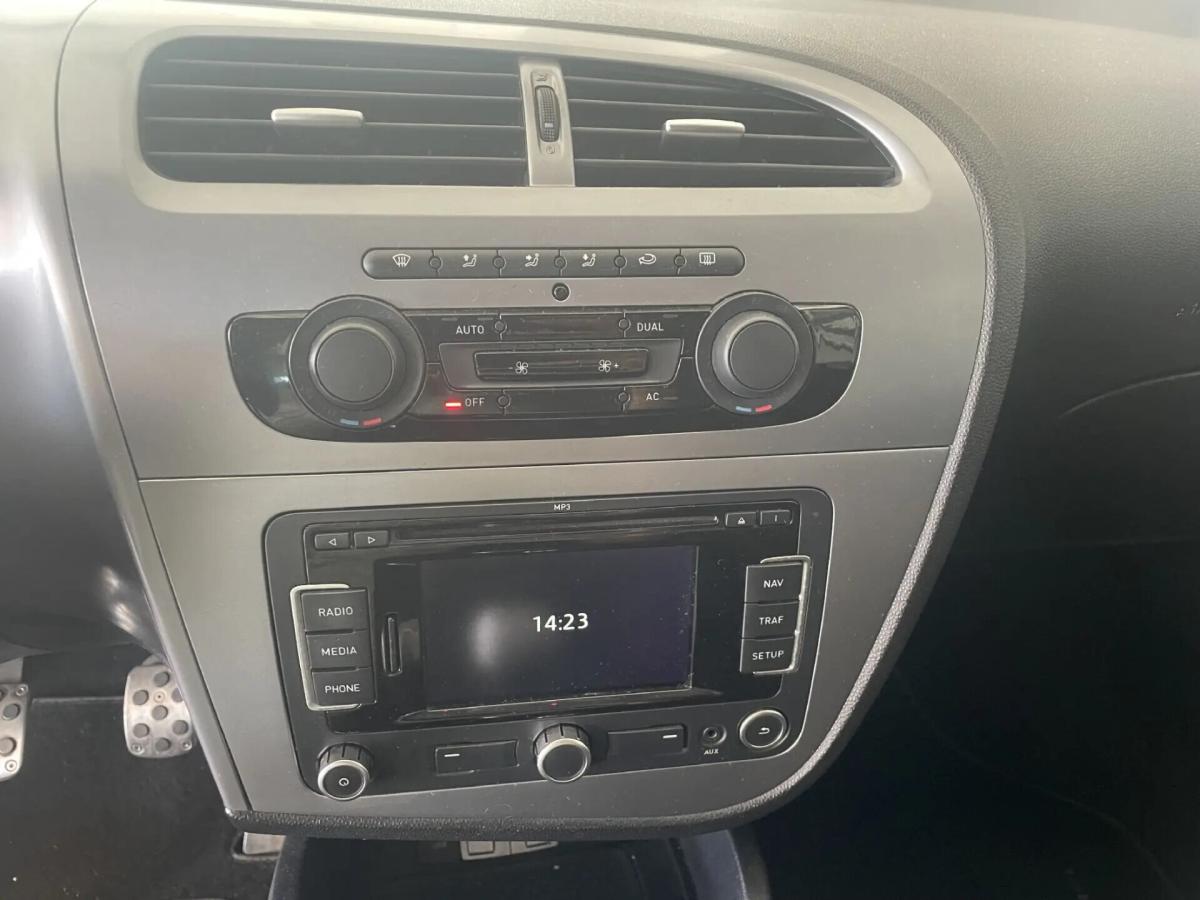 seat-leon-2012-diesel-1598cc