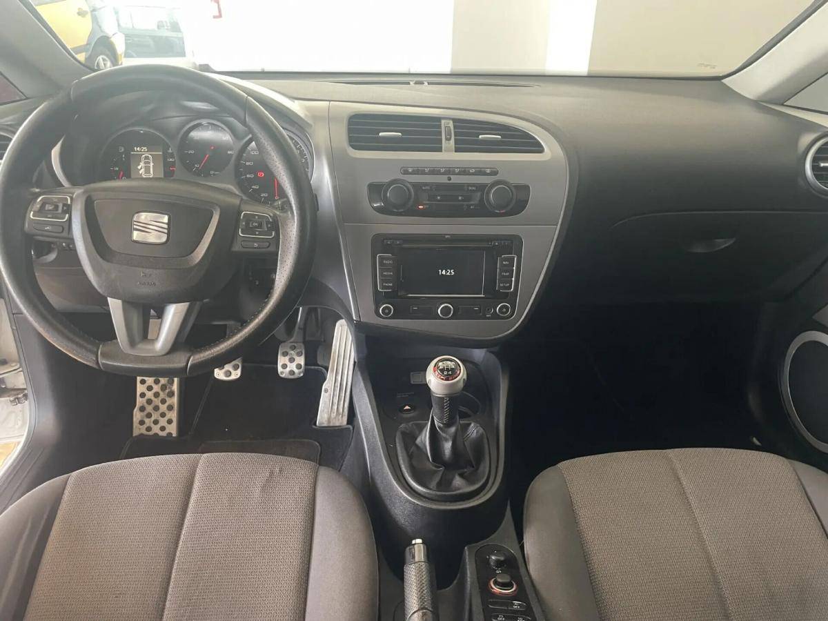 seat-leon-2012-diesel-1598cc