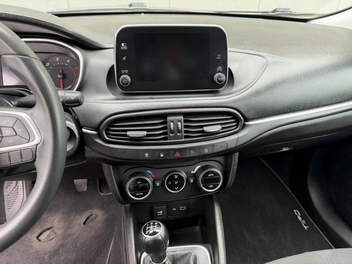 fiat-tipo-station-wagon-2019-diesel-1248cc